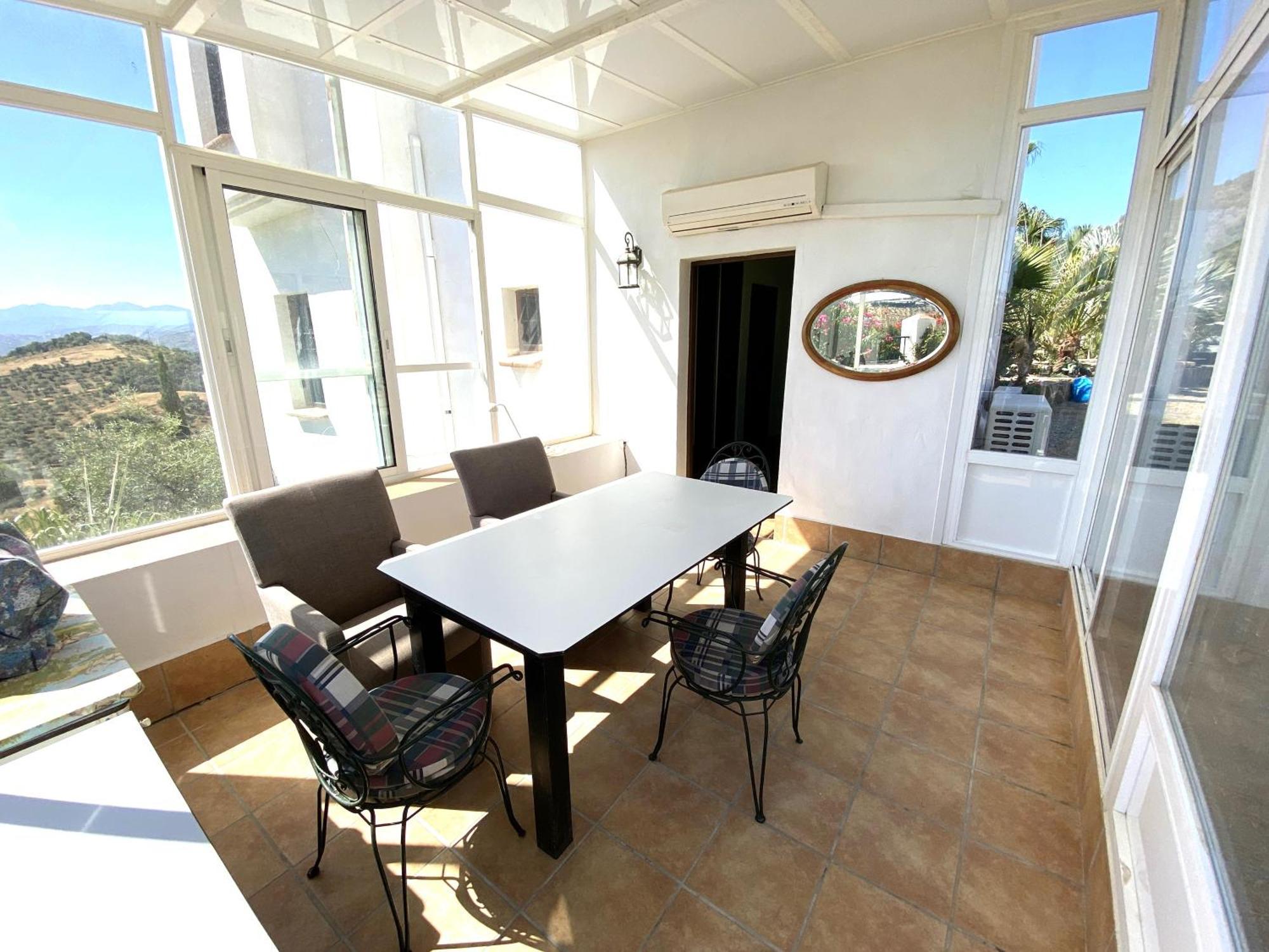 Castle Tower Ground Floor Apartment In Rural Holiday Park 'Cezanne' Tolox Eksteriør bilde